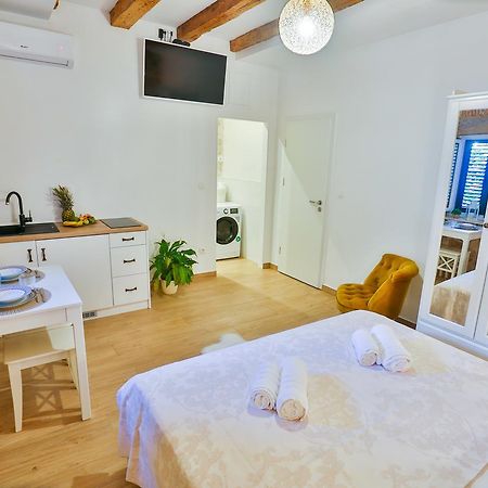 Mana Apartment Split Centre Eksteriør billede